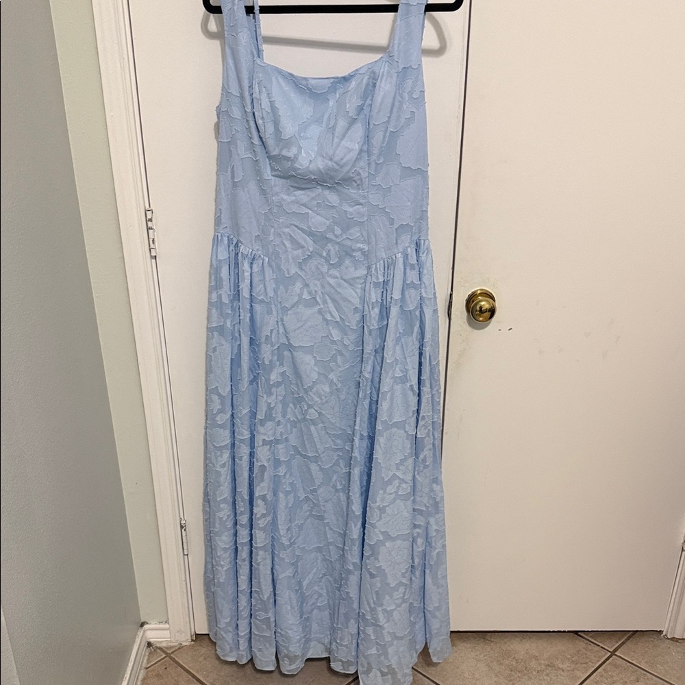 Elegant Blue Lace Women’s Dress